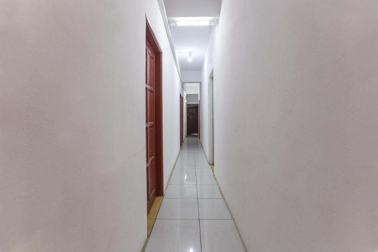 โอโย 90321 โฮเทล บาเจ็ต ศรี มานาล Hotel ตานาห์เมราห์ ภายนอก รูปภาพ