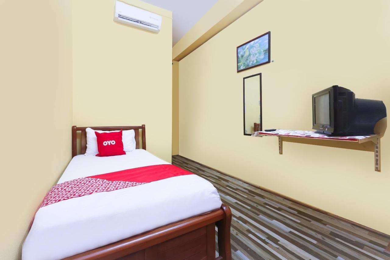 โอโย 90321 โฮเทล บาเจ็ต ศรี มานาล Hotel ตานาห์เมราห์ ภายนอก รูปภาพ